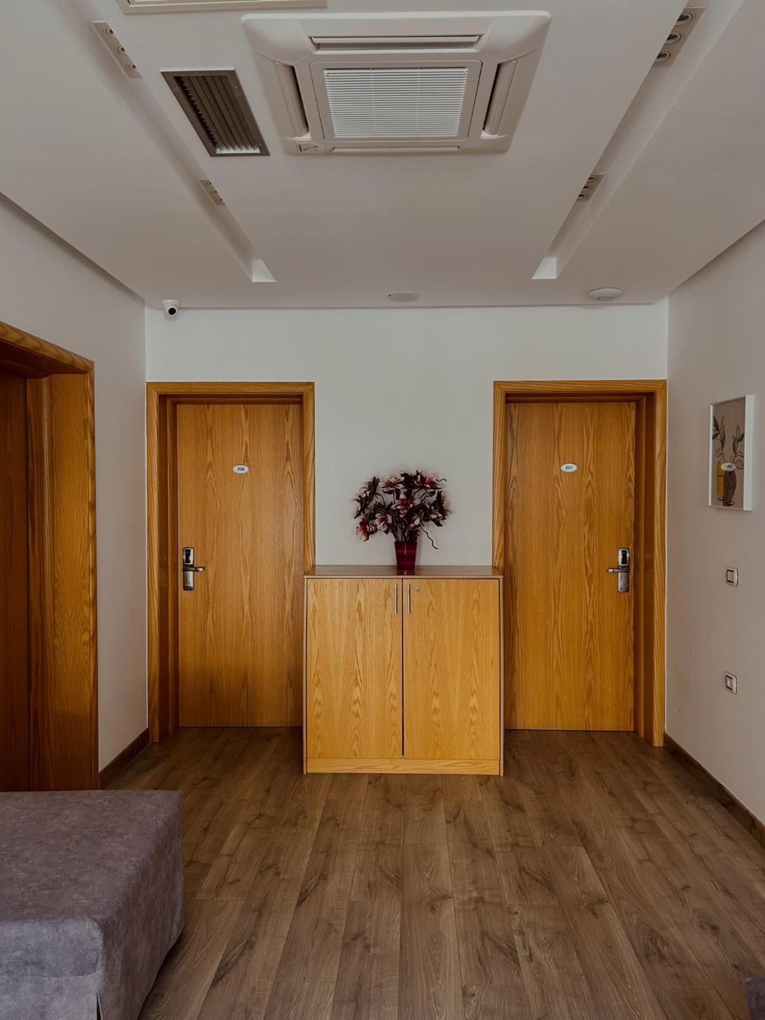 Hotel Sole Саранда Екстер'єр фото