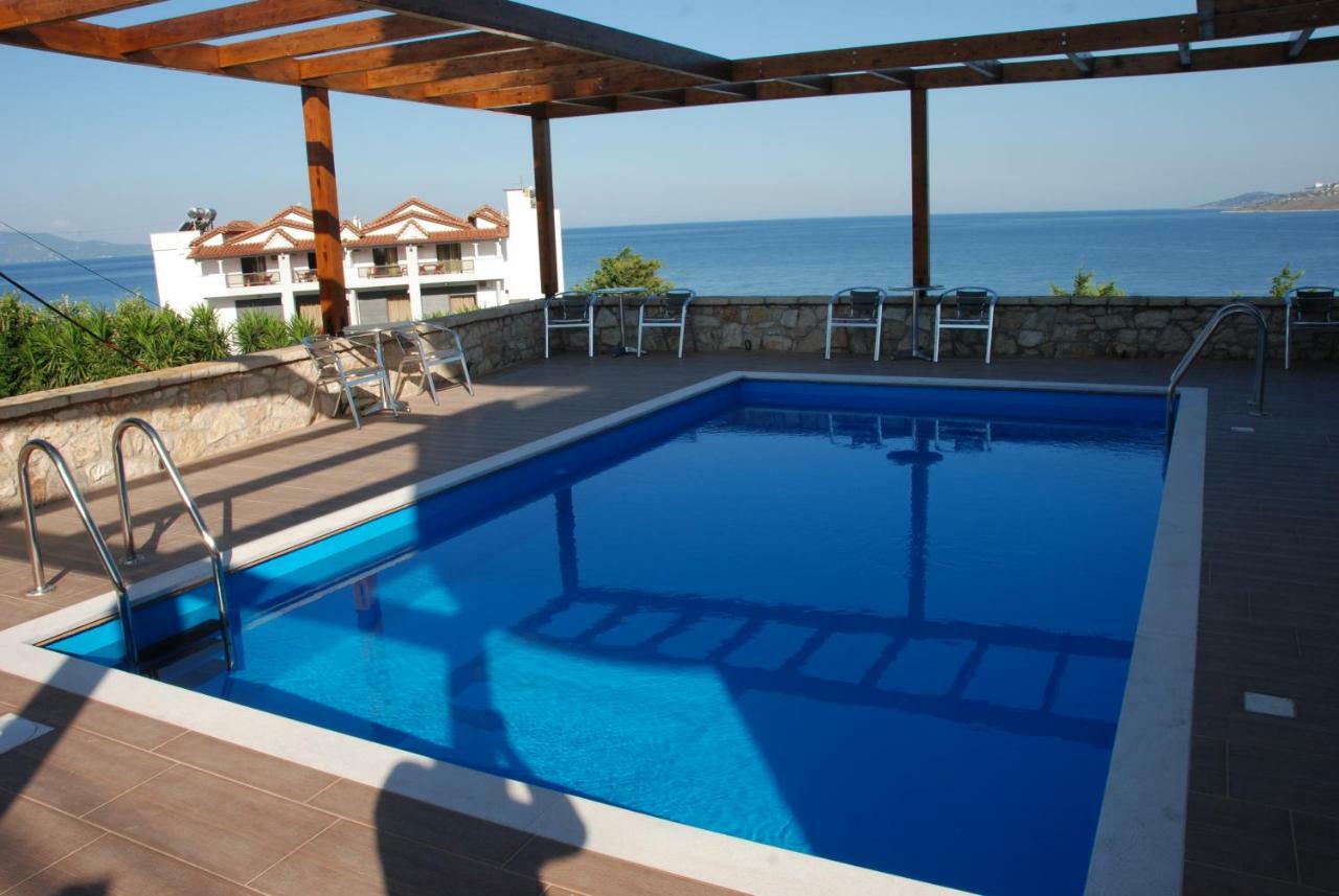 Hotel Sole Саранда Екстер'єр фото